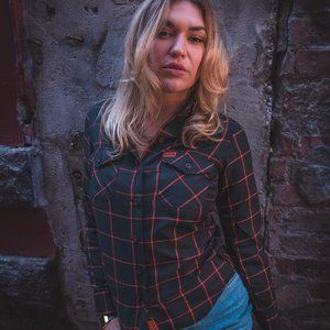 DIXXON FLANNEL THE HALLOW WOMENS XL NIBWT